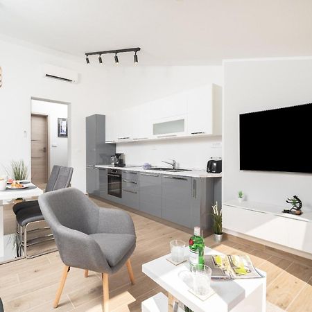 Apartment Gaia Labin  Luaran gambar