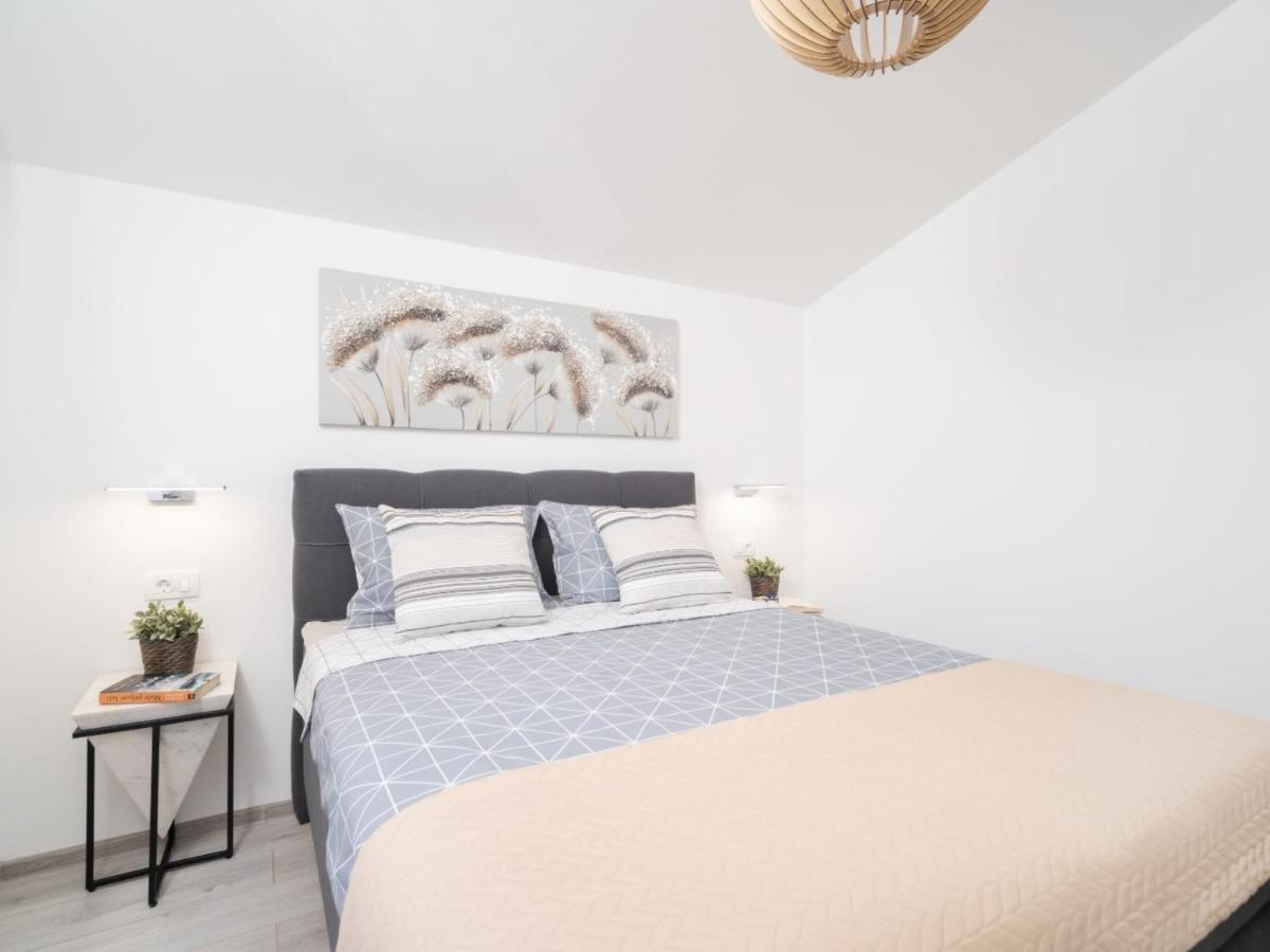 Apartment Gaia Labin  Luaran gambar